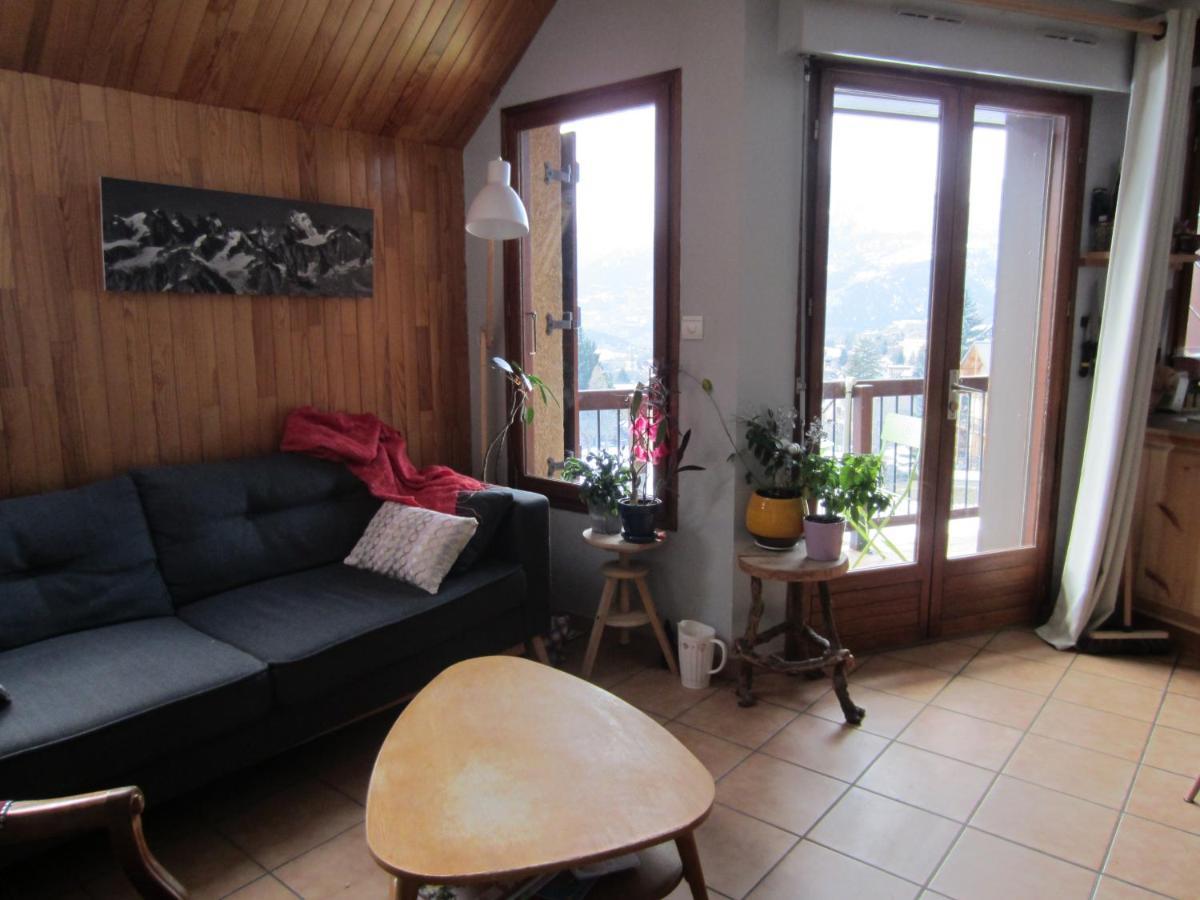 Chez Cat Et Christophe , Chambre Calme Et Lumineuse Chez L'Habitant Avec Vue Guillestre Esterno foto